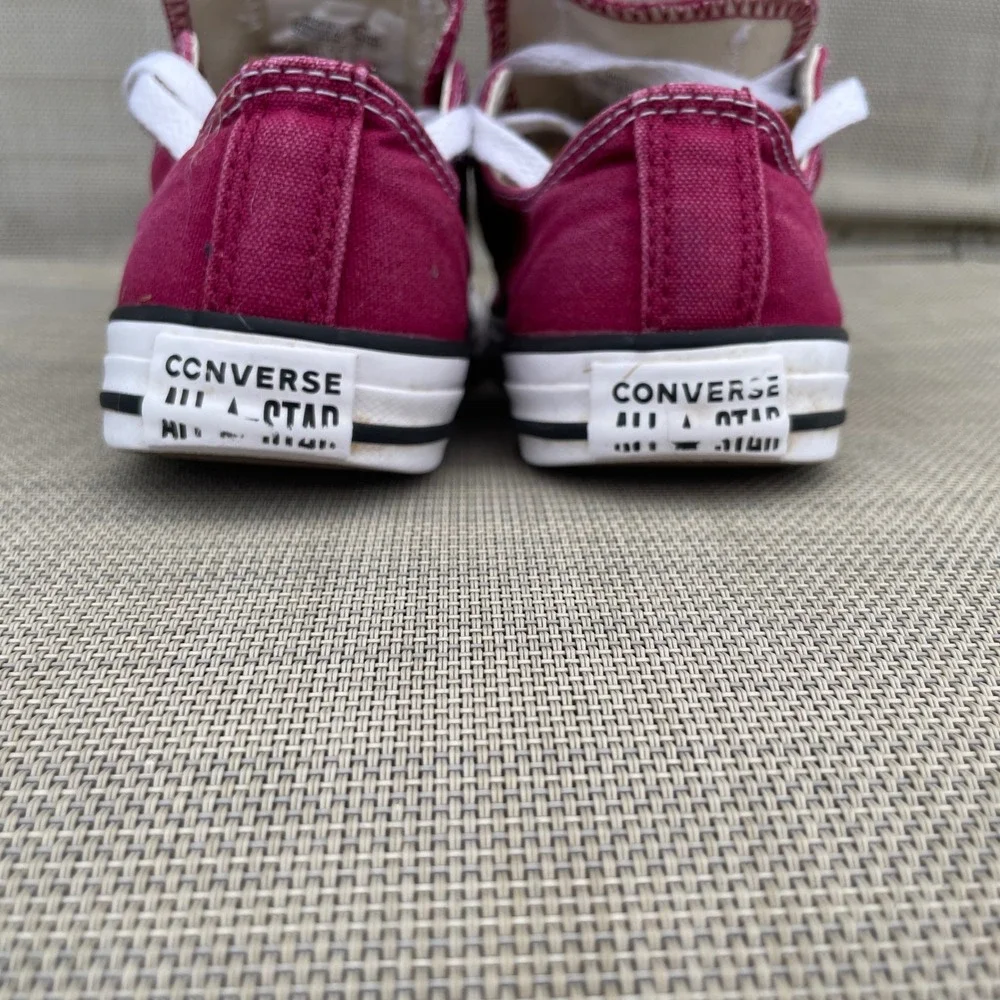 Converse Chuck Taylor All Star Low Top Maroon Burgundy Canvas Youth Size 3